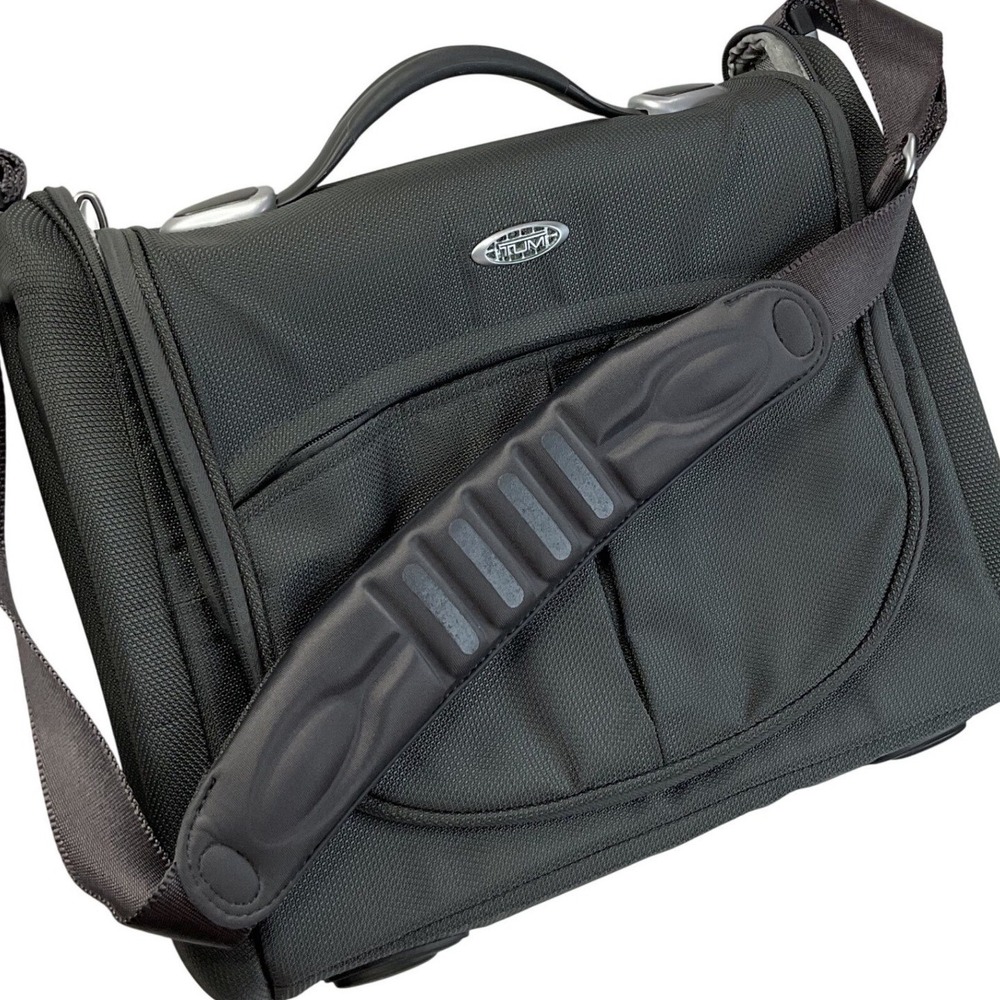 Tumi T3 6412SM Ballistic Nylon Messenger Bag Charcoal Gray Laptop Briefcase Work